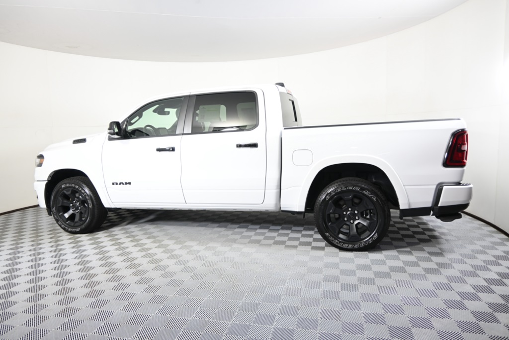 2025 Ram 1500 Big Horn Lone Star photo 3