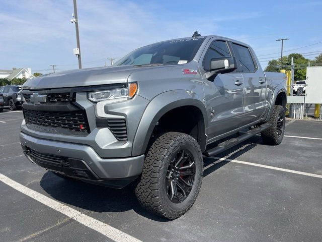 2025 Chevrolet Silverado 1500 RST photo 3