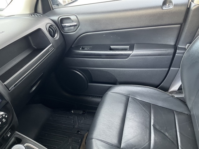 2017 Jeep Patriot High Altitude photo 40