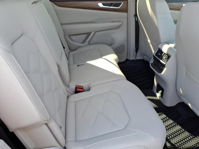 2026 Volkswagen Atlas SE Technology photo 11
