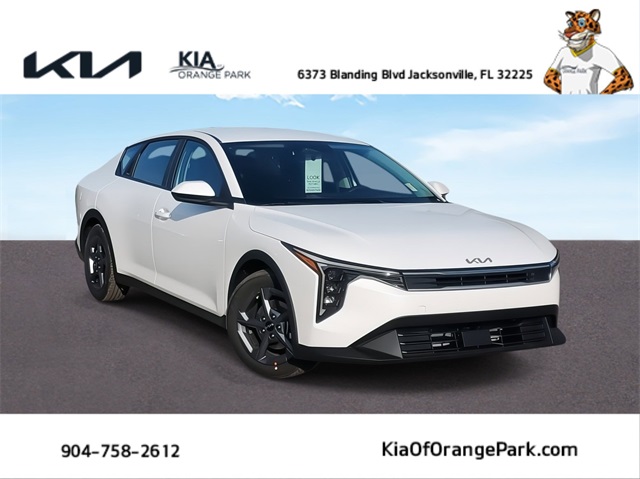 2025 Kia K4 LXS's photo
