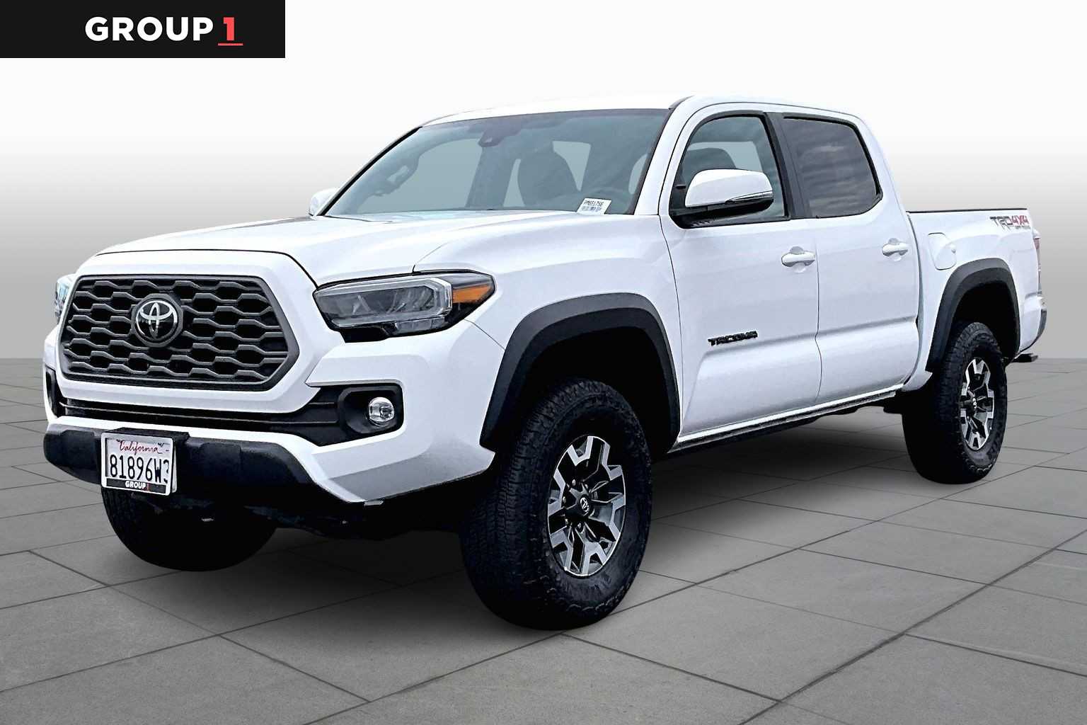 2023 Toyota Tacoma SR5's photo