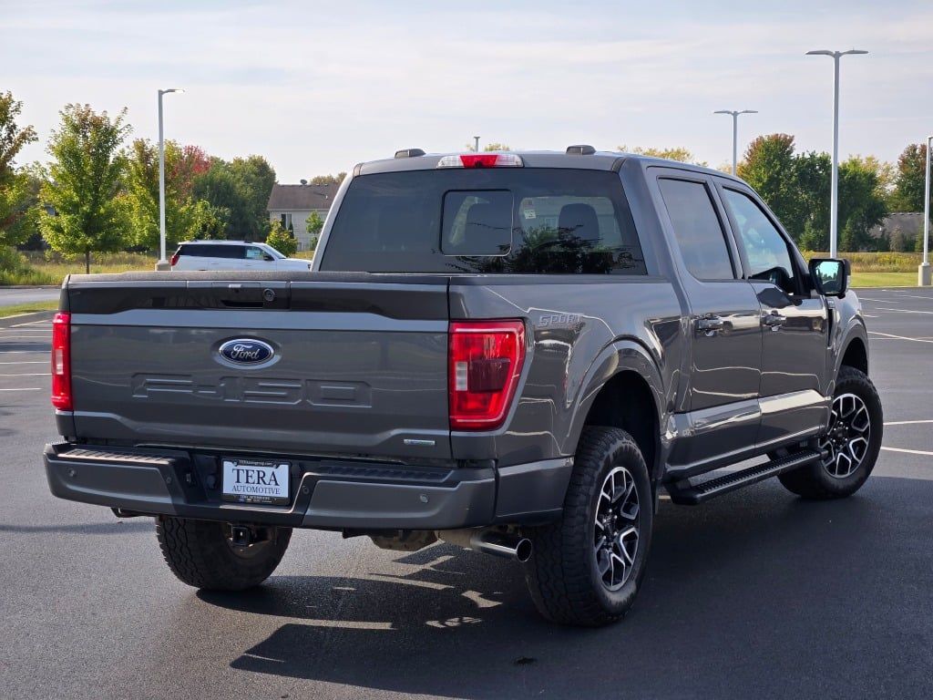 2022 Ford F-150 XLT photo 10