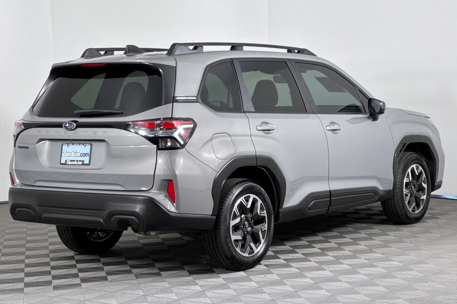 2025 Subaru Forester Premium Base photo 3