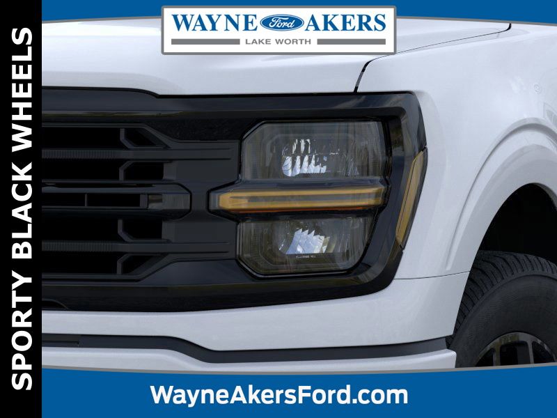 2025 Ford F-150 XLT photo 17