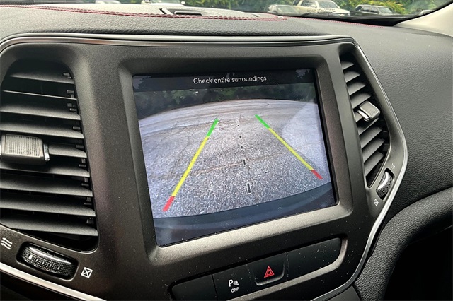 2020 Jeep Cherokee Trailhawk photo 10