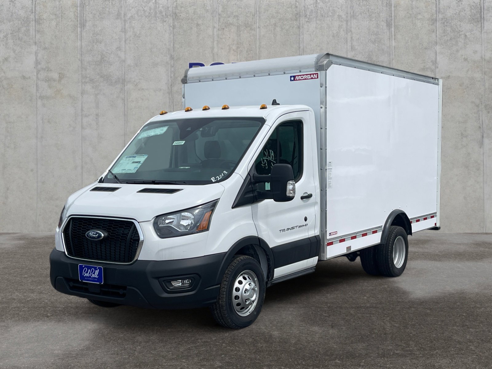 2024 Ford Transit Chassis Cab Base's photo