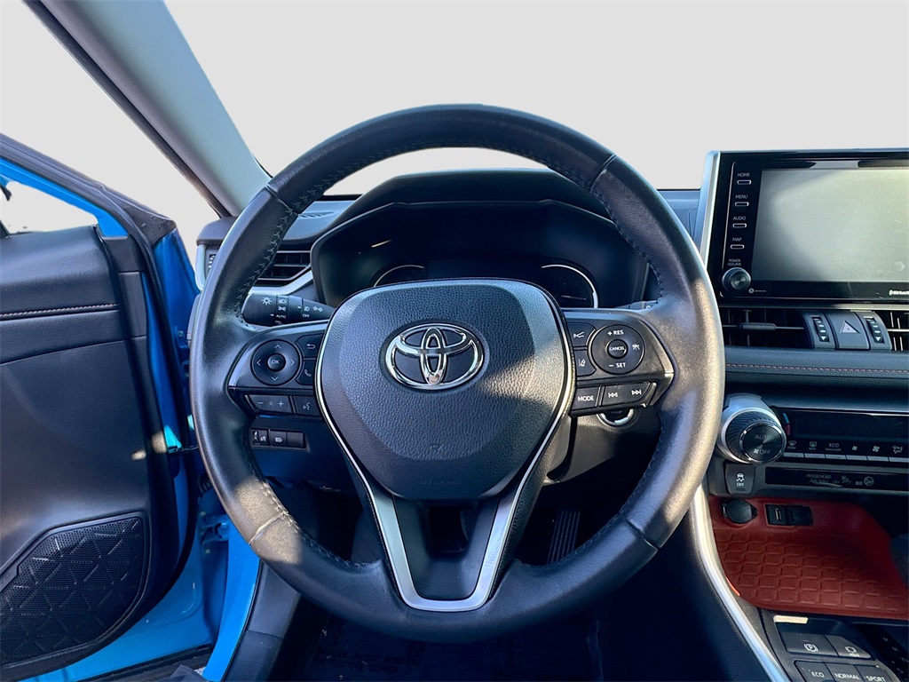 2020 Toyota RAV4 Adventure photo 6