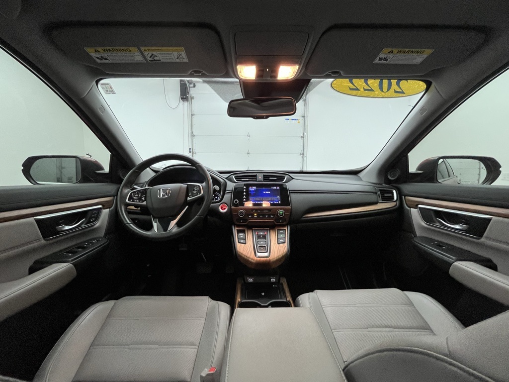 2022 Honda CR-V Hybrid Touring photo 2