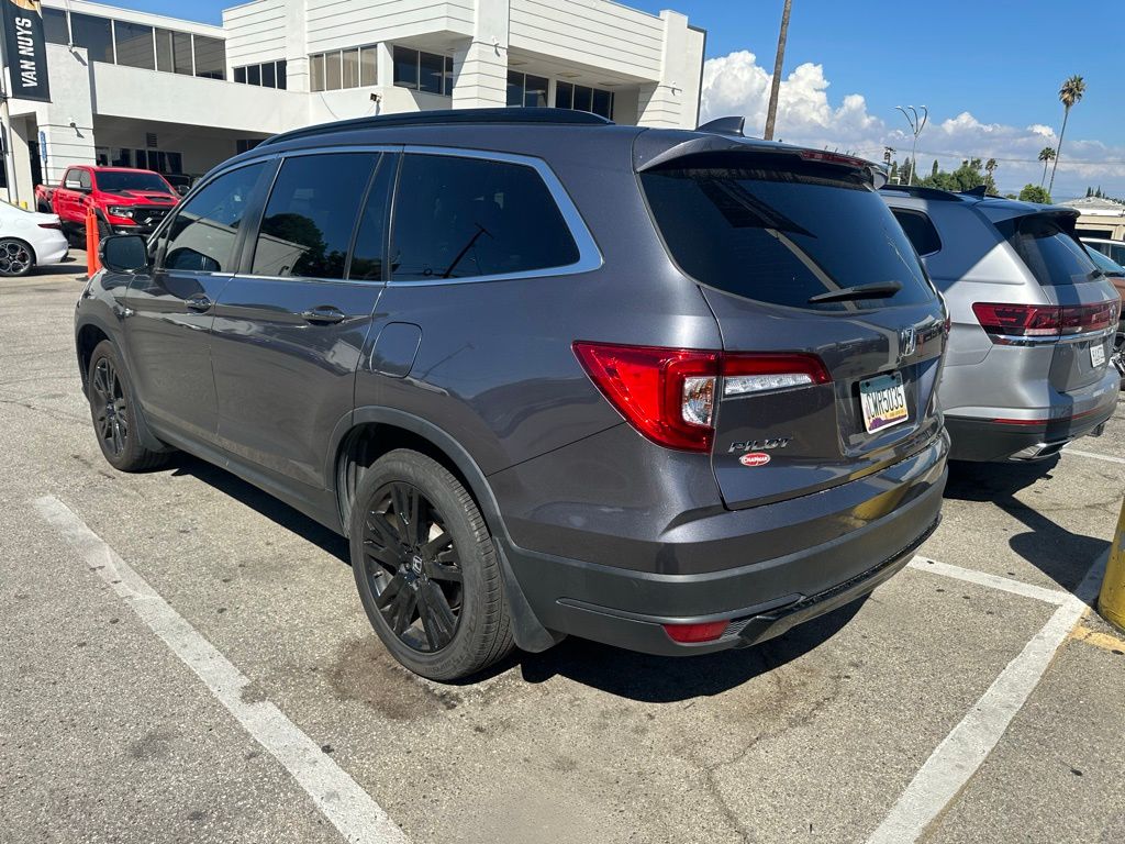 2022 Honda Pilot Special Edition photo 2