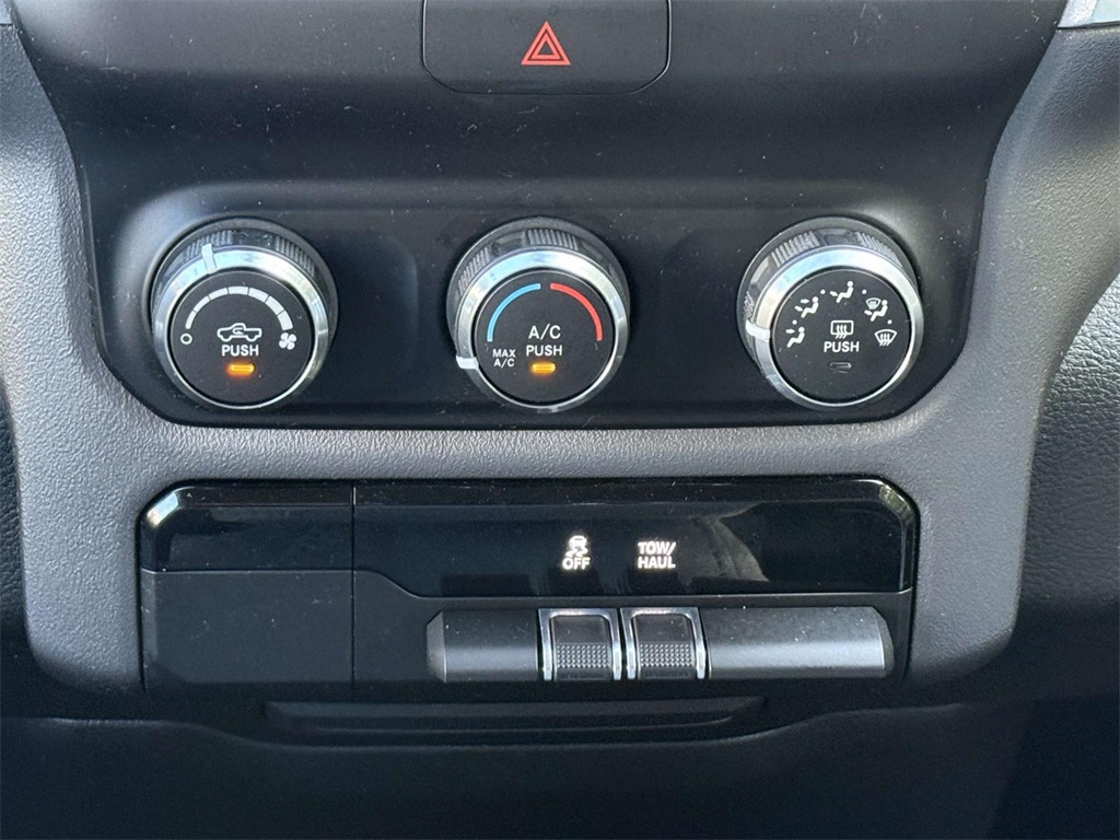 2019 Ram 1500 Big Horn Lone Star photo 19