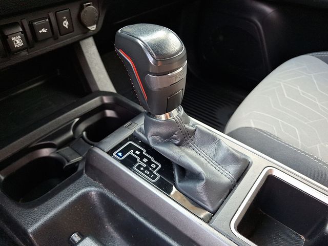 2023 Toyota Tacoma TRD Off-Road V6 photo 13