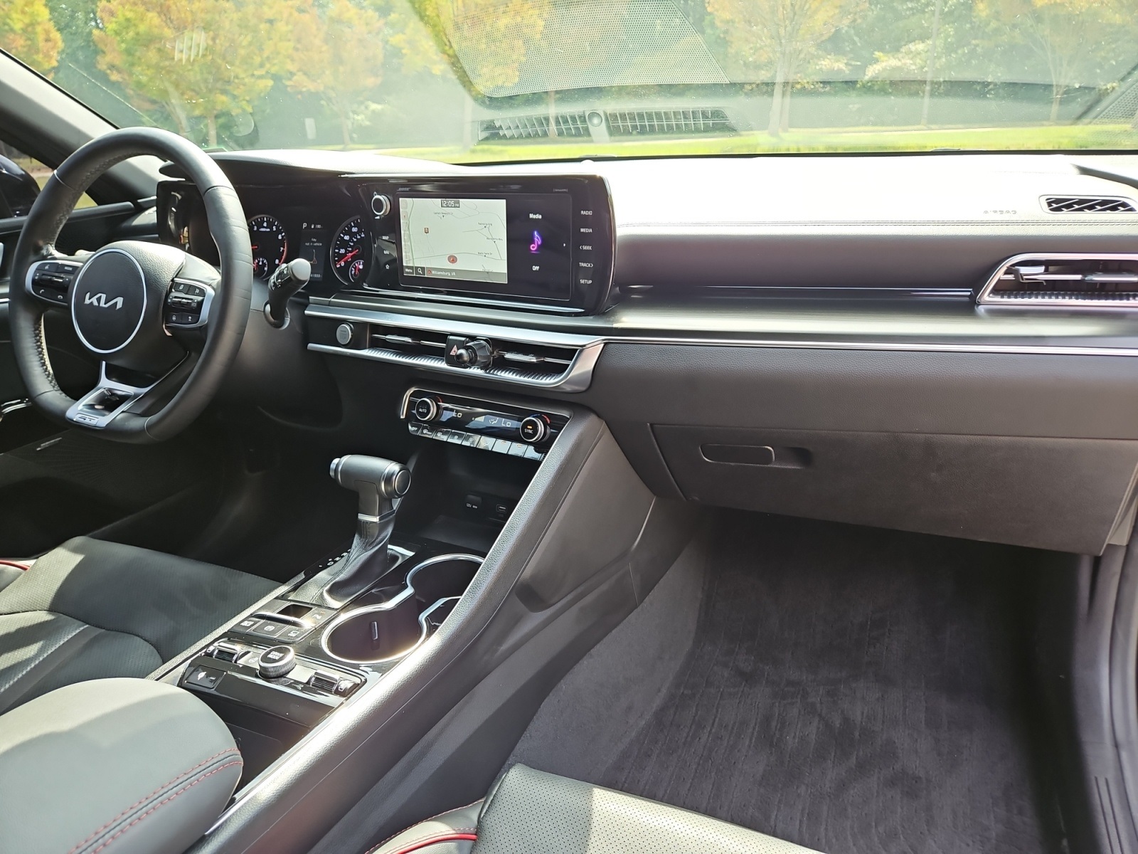 2024 Kia K5 GT photo 16