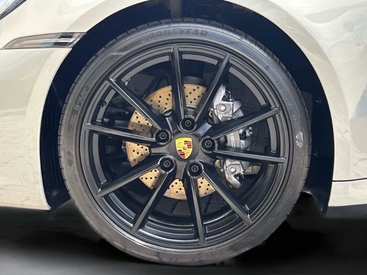 2022 Porsche 911 4 photo 31