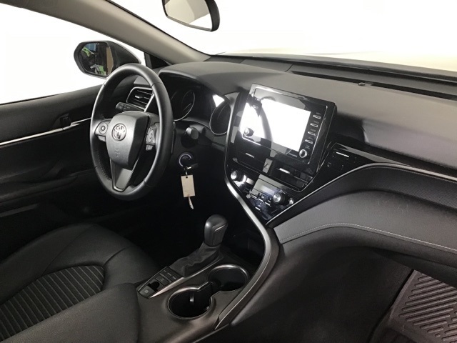 2023 Toyota Camry SE photo 20