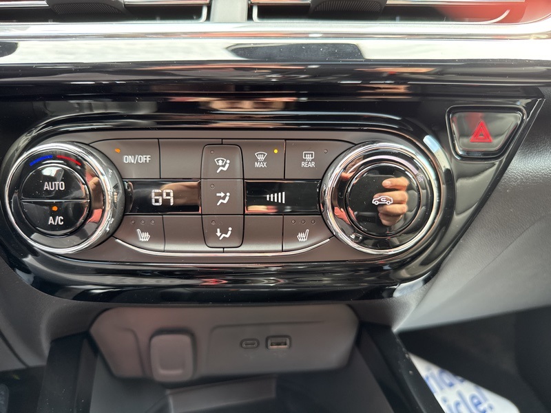 2025 Chevrolet Trax photo 25