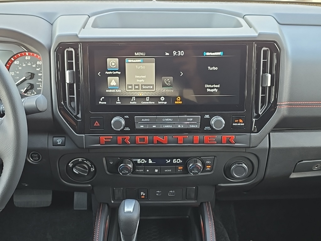 2025 Nissan Frontier Crew Cab PRO-4X photo 13