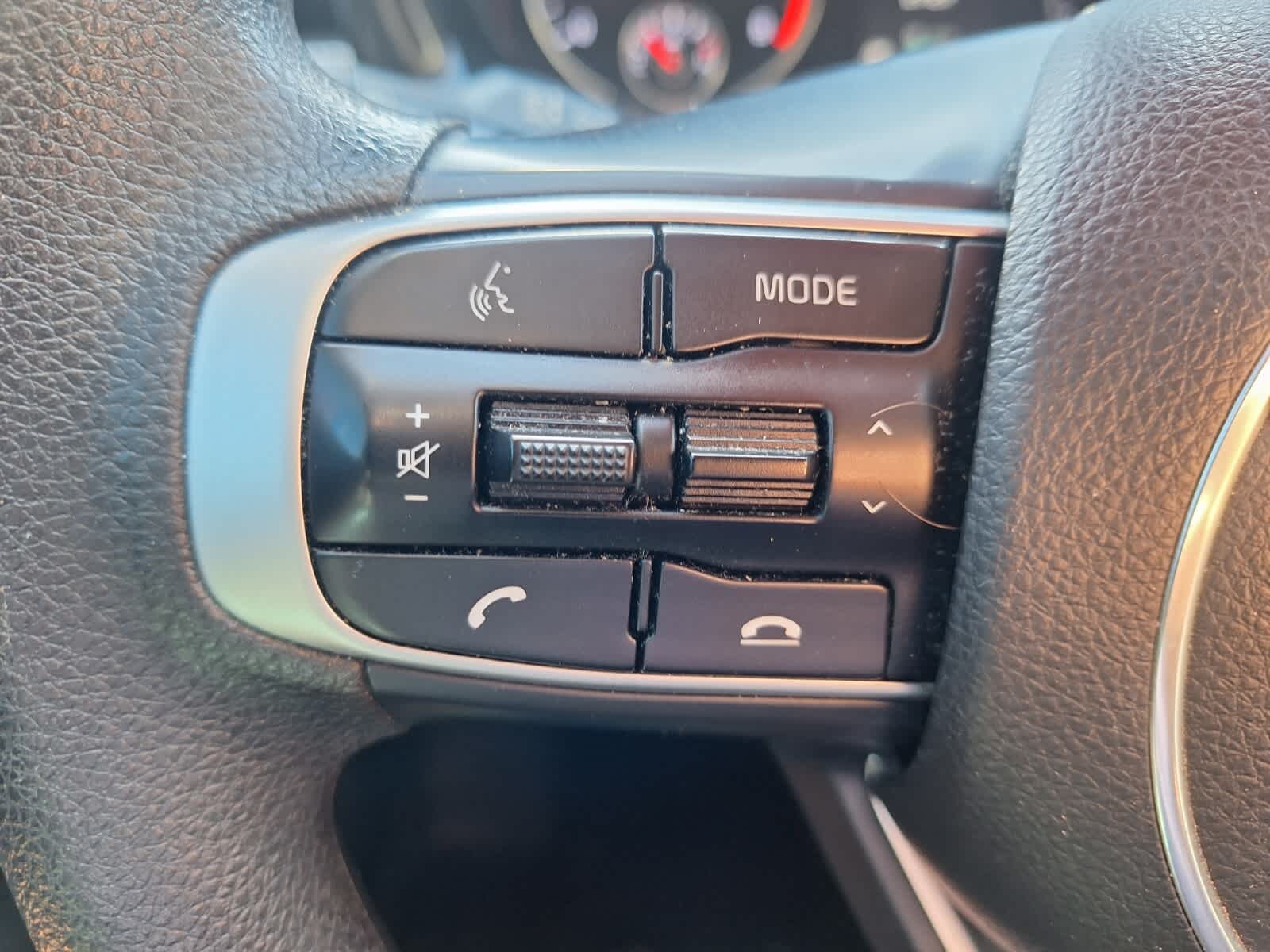 2024 Kia K5 LXS photo 13