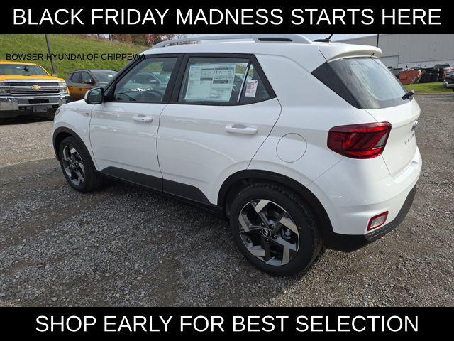 2026 Hyundai Venue SEL photo 3