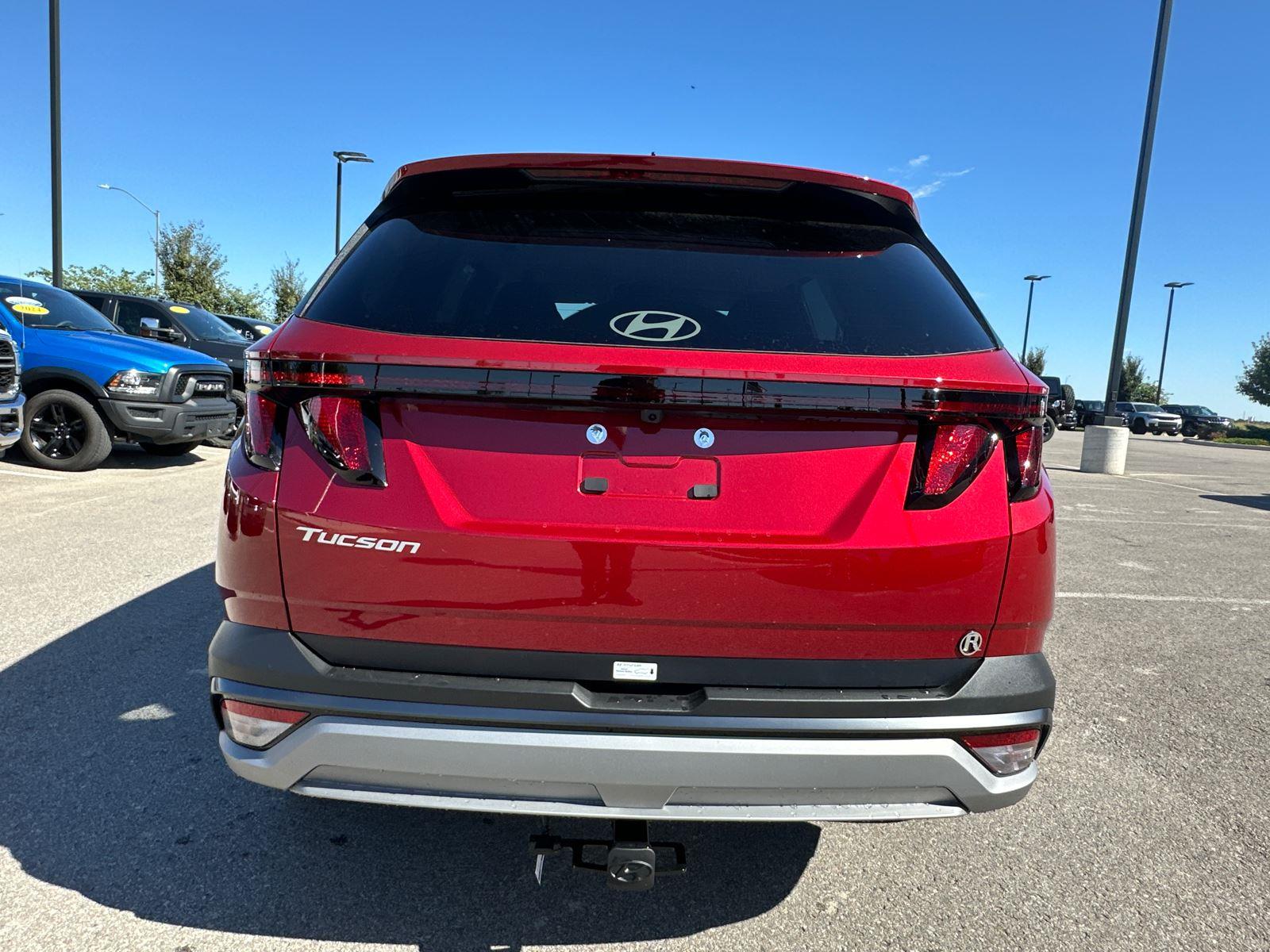 2026 Hyundai Tucson SEL photo 3