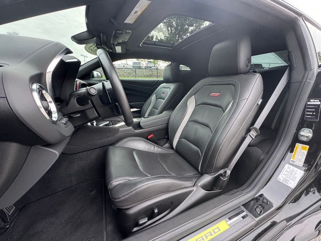 2023 Chevrolet Camaro SS photo 4