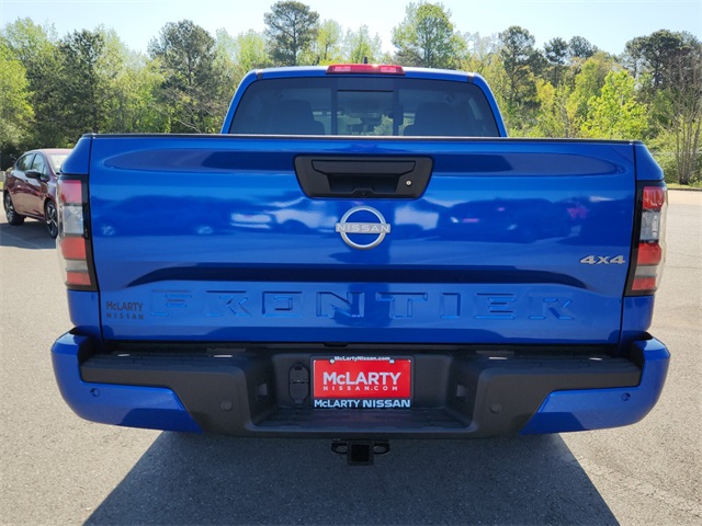 2025 Nissan Frontier SV photo 4