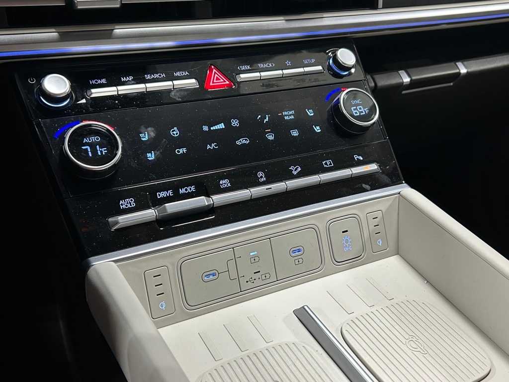 2024 Hyundai Santa Fe Calligraphy photo 23