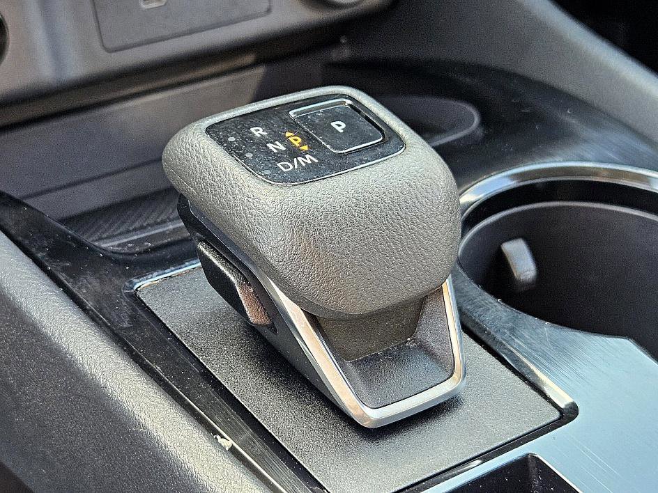 2024 Nissan Rogue S photo 22