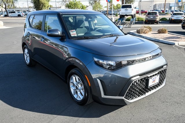 2023 Kia Soul LX