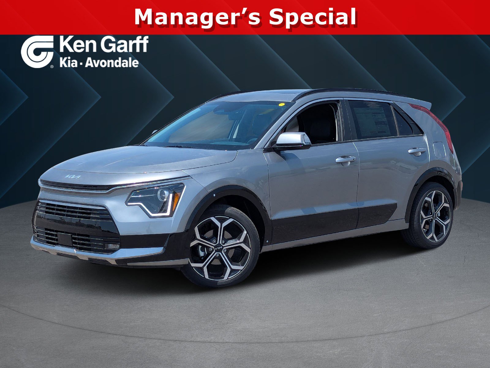 2025 Kia Niro EX Touring's photo