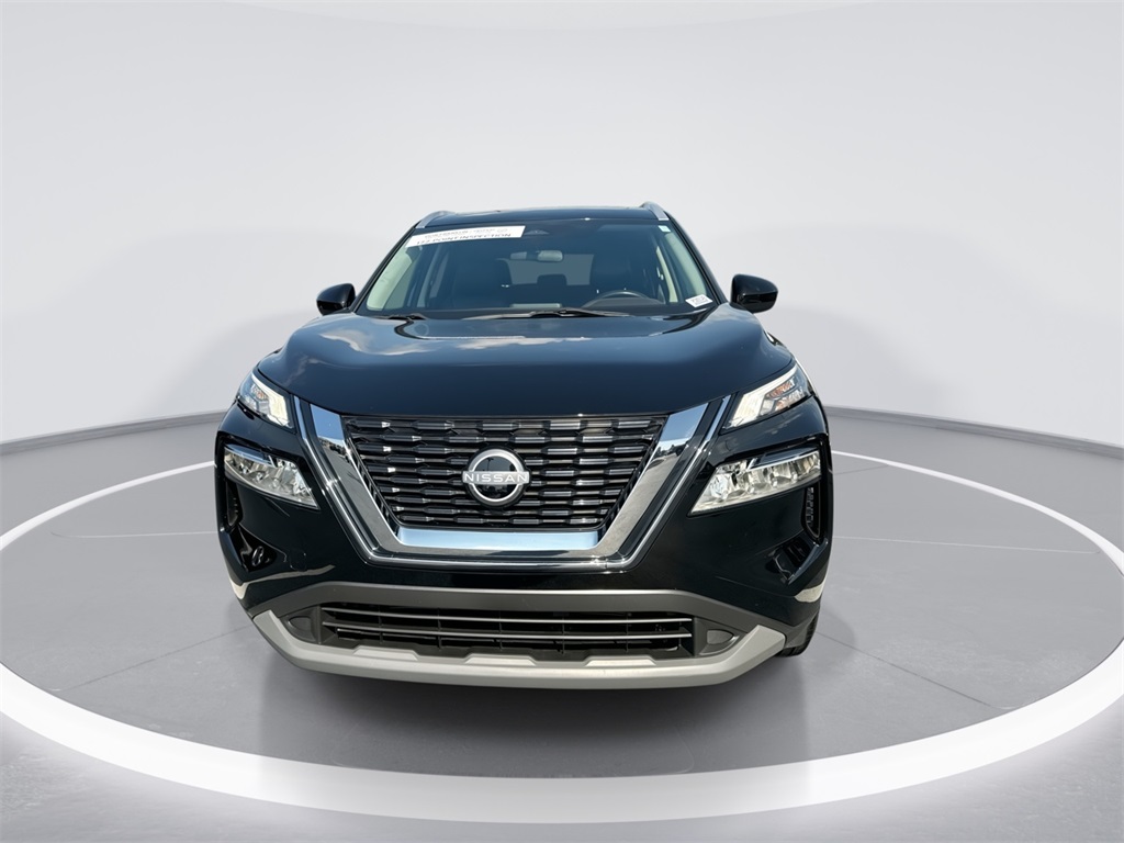2023 Nissan Rogue SV photo 3