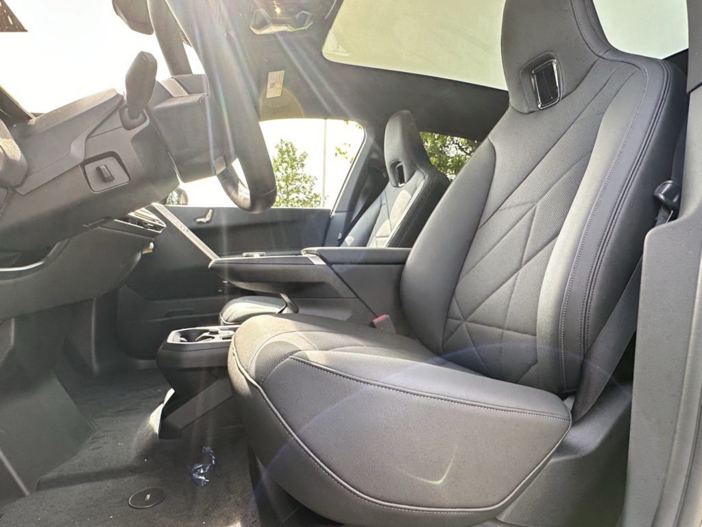 2025 Bmw iX photo 15