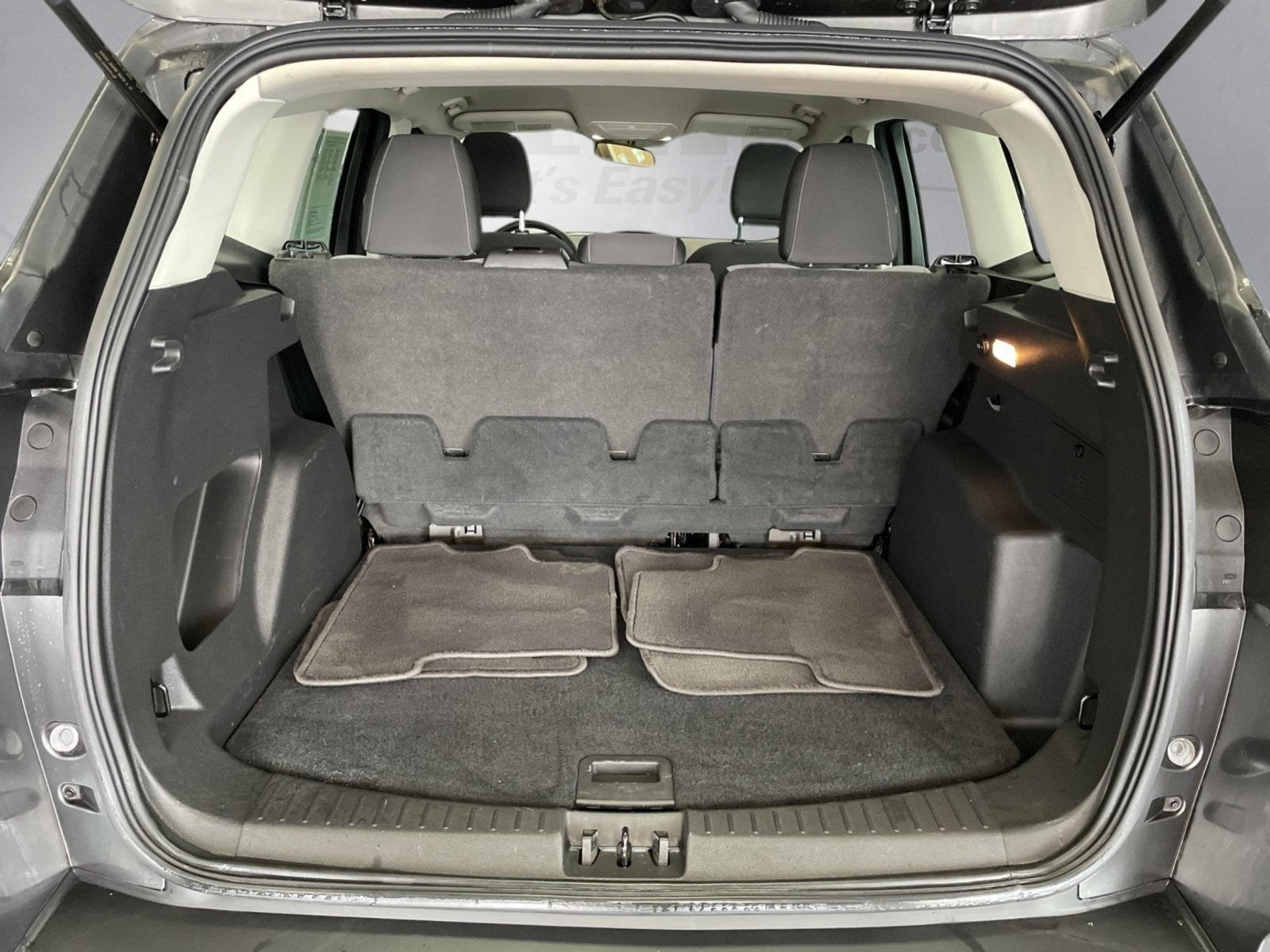 2019 Ford Escape S photo 20