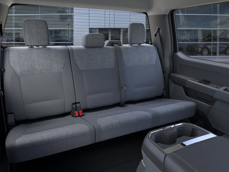 2026 Ford F-350 XLT photo 9