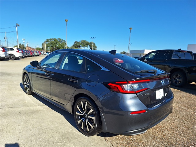 2024 Honda Civic EX-L photo 3