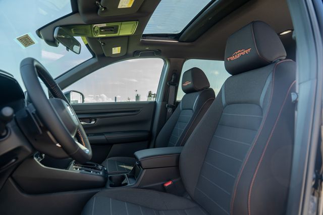 2026 Honda CR-V Hybrid Sport photo 14