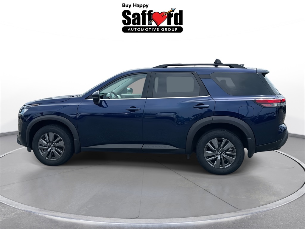 2024 Nissan Pathfinder SV photo 4