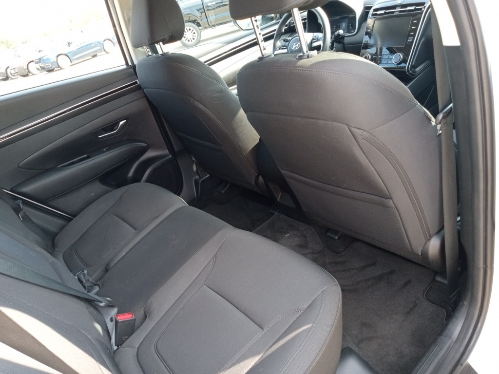 2023 Hyundai Tucson SE photo 19