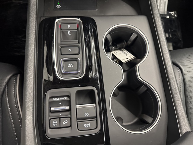 2025 Honda Pilot Elite photo 32