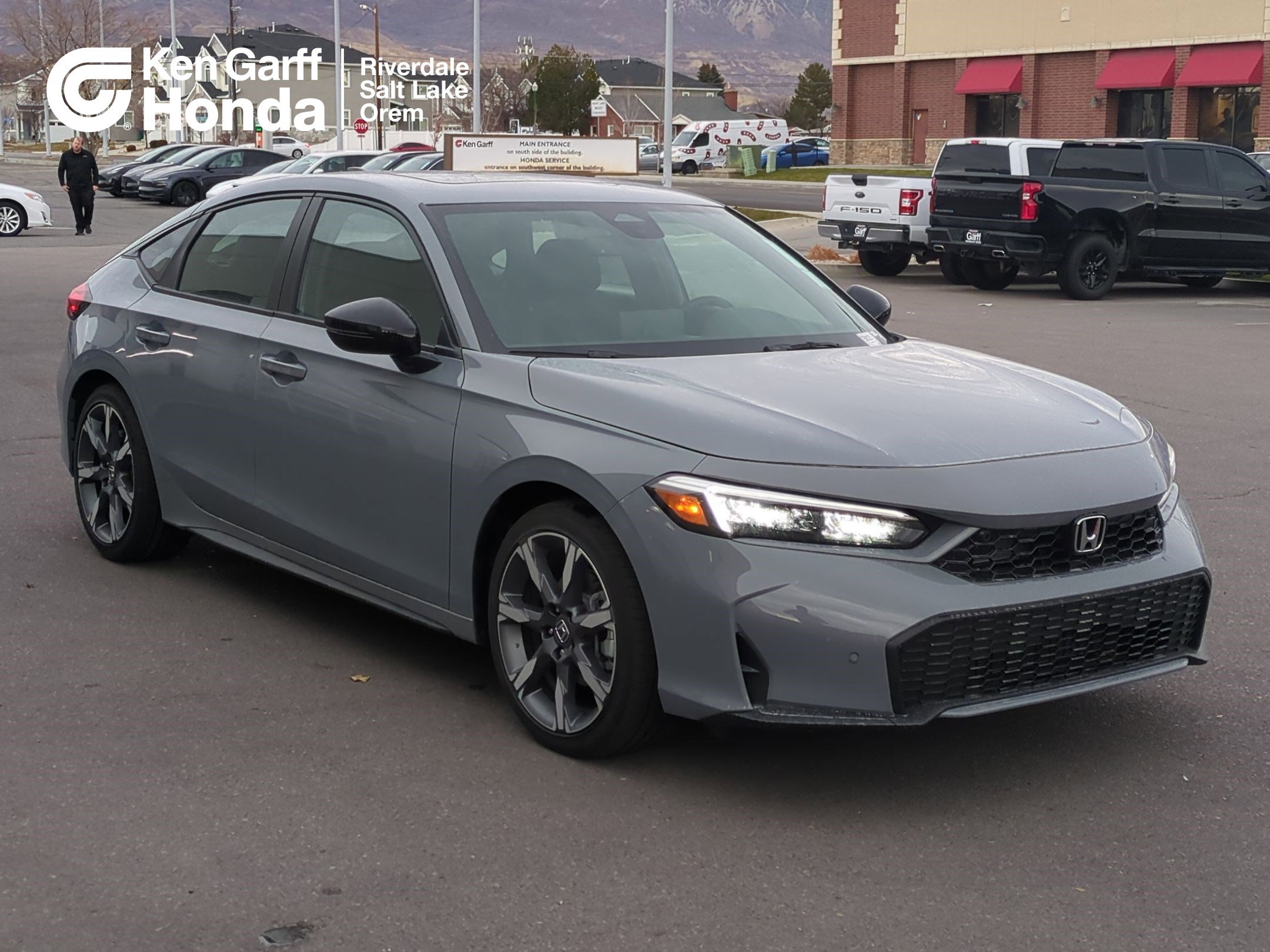 2026 Honda Civic Hatchback Sport Touring's photo