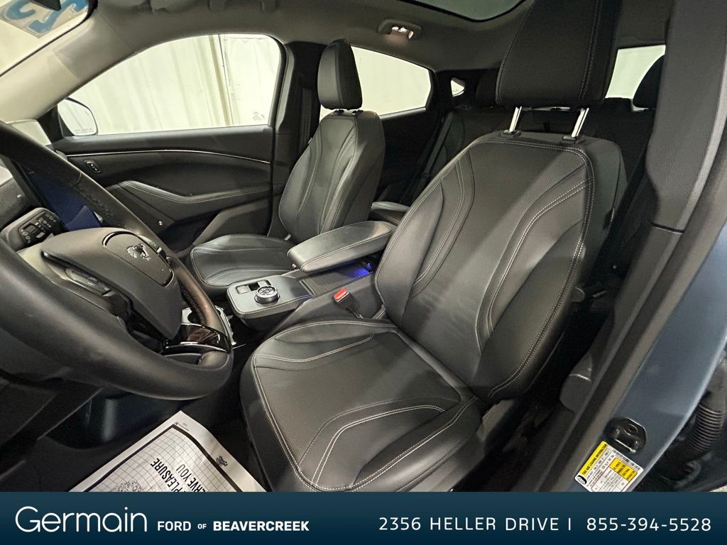 2023 Ford Mustang Mach-E Premium photo 14