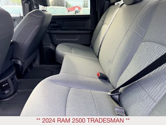 2024 Ram 2500 Tradesman photo 17