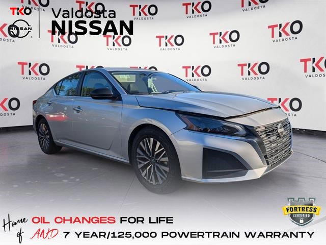 2024 Nissan Altima SV's photo