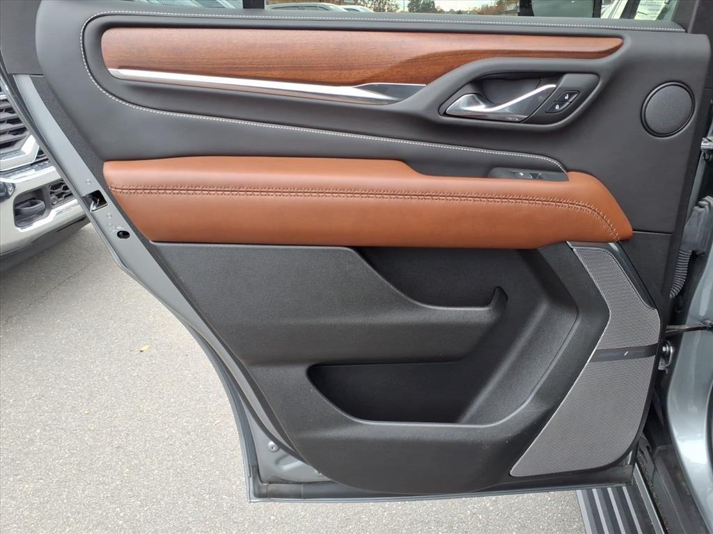 2023 Gmc Yukon Denali Ultimate photo 4