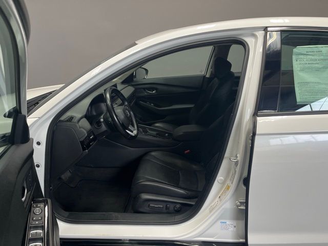 2023 Honda Accord Hybrid Touring photo 9