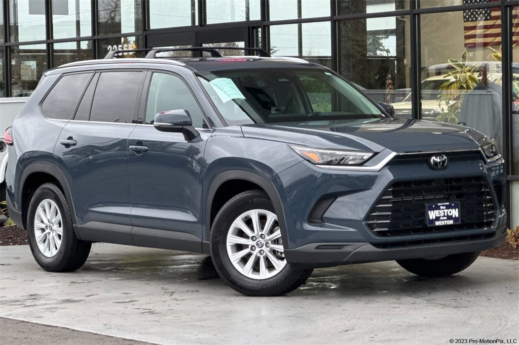 2024 Toyota Grand Highlander XLE's photo