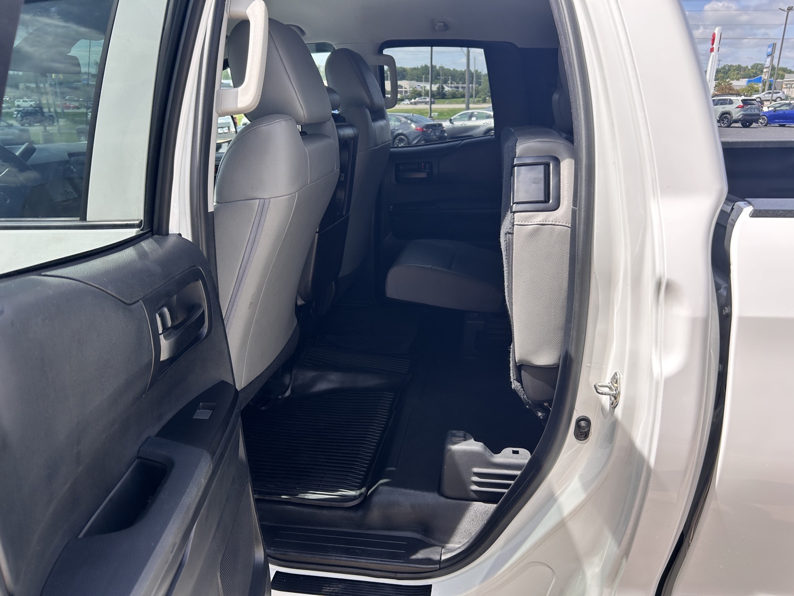 2019 Toyota Tundra SR Double Cab photo 13