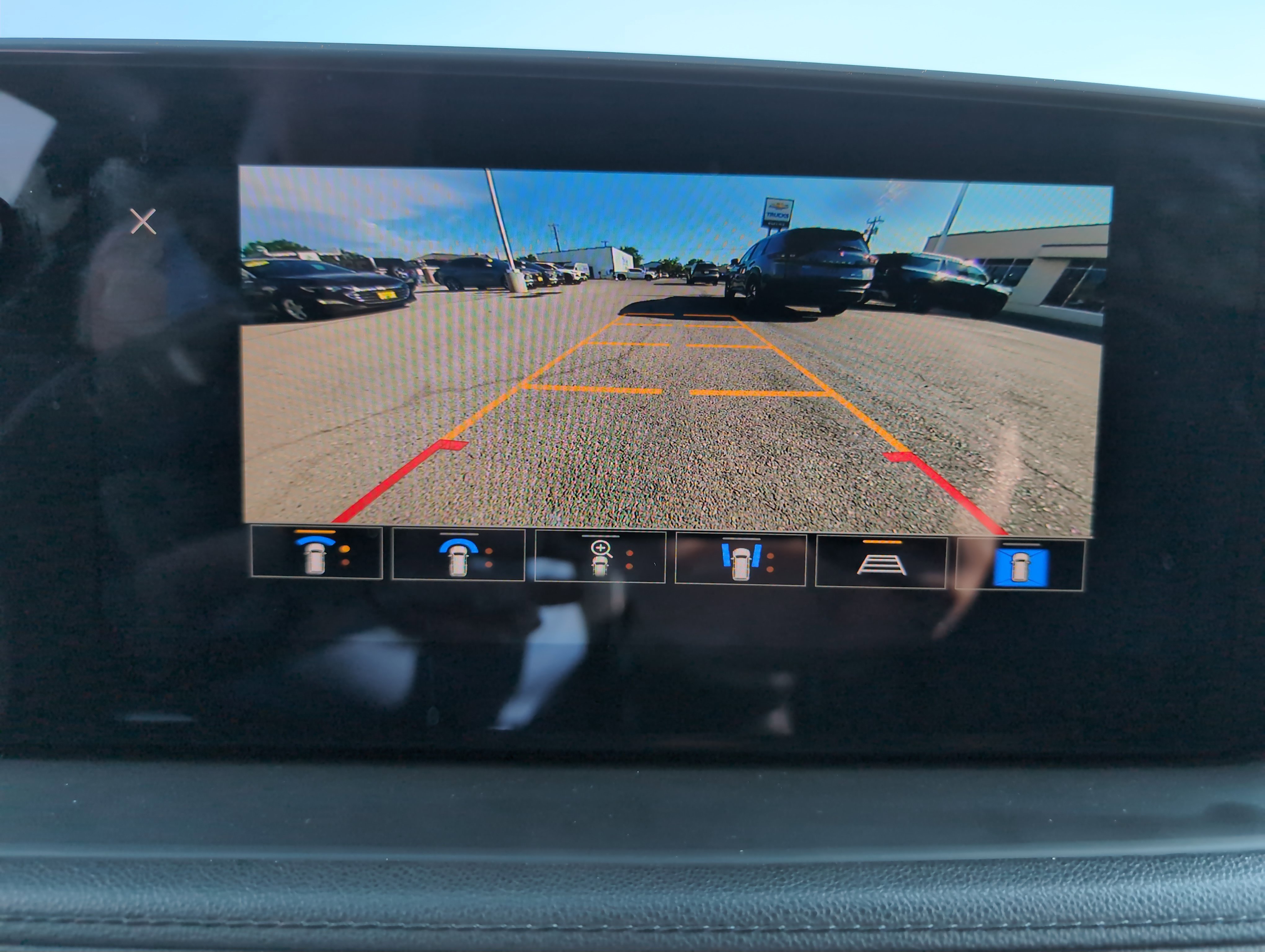 2024 Buick Encore GX Avenir photo 6