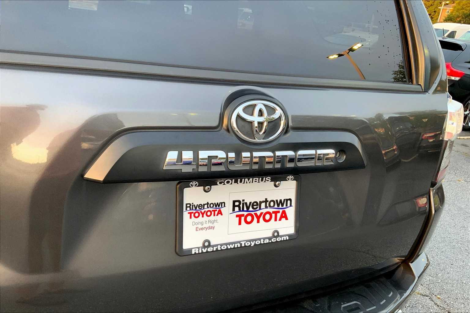 2016 Toyota 4Runner Trail Premium photo 29