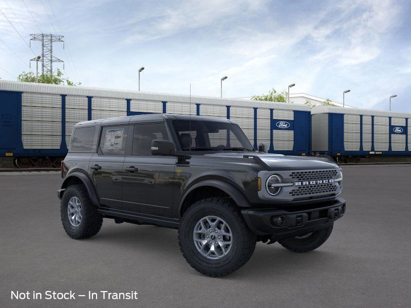 2025 Ford Bronco Badlands photo 6